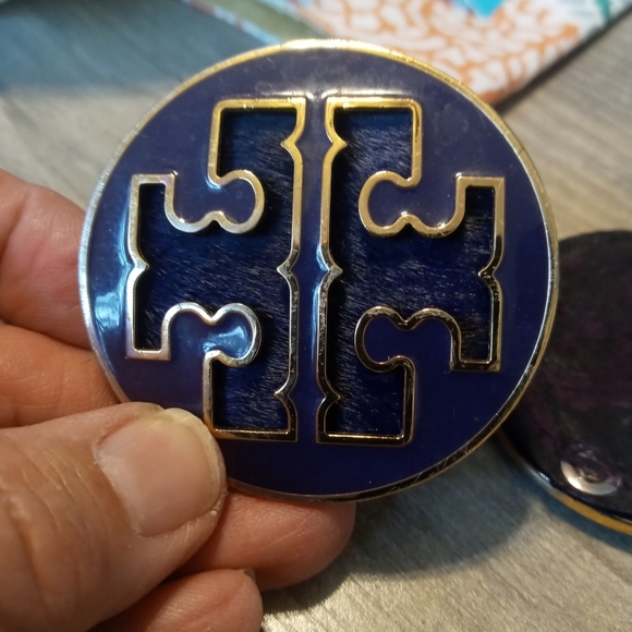 Tory burch pair of Navy blue golden trim Replacement Shoe Logo Medallions 2" EA - Picture 5 of 6